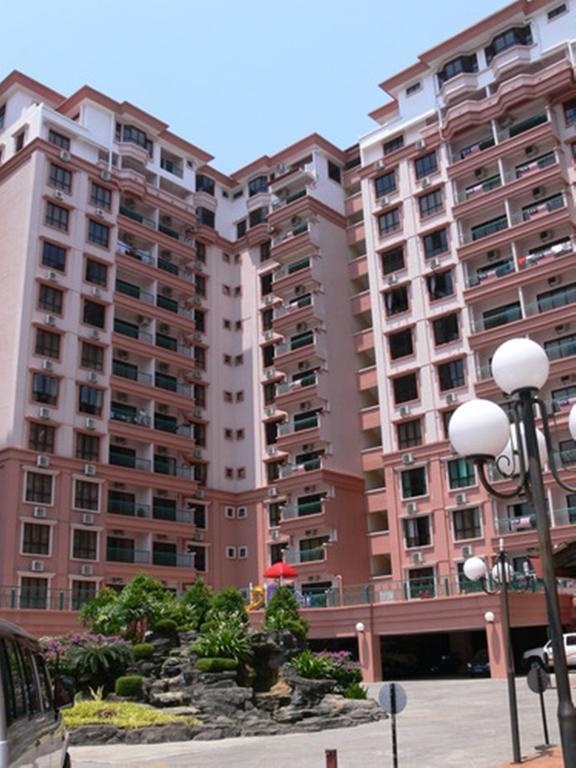 Marina Condominium Holiday Homestay Кота Кинабалу Стая снимка