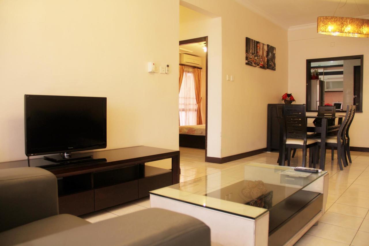 Marina Condominium Holiday Homestay Кота Кинабалу Екстериор снимка
