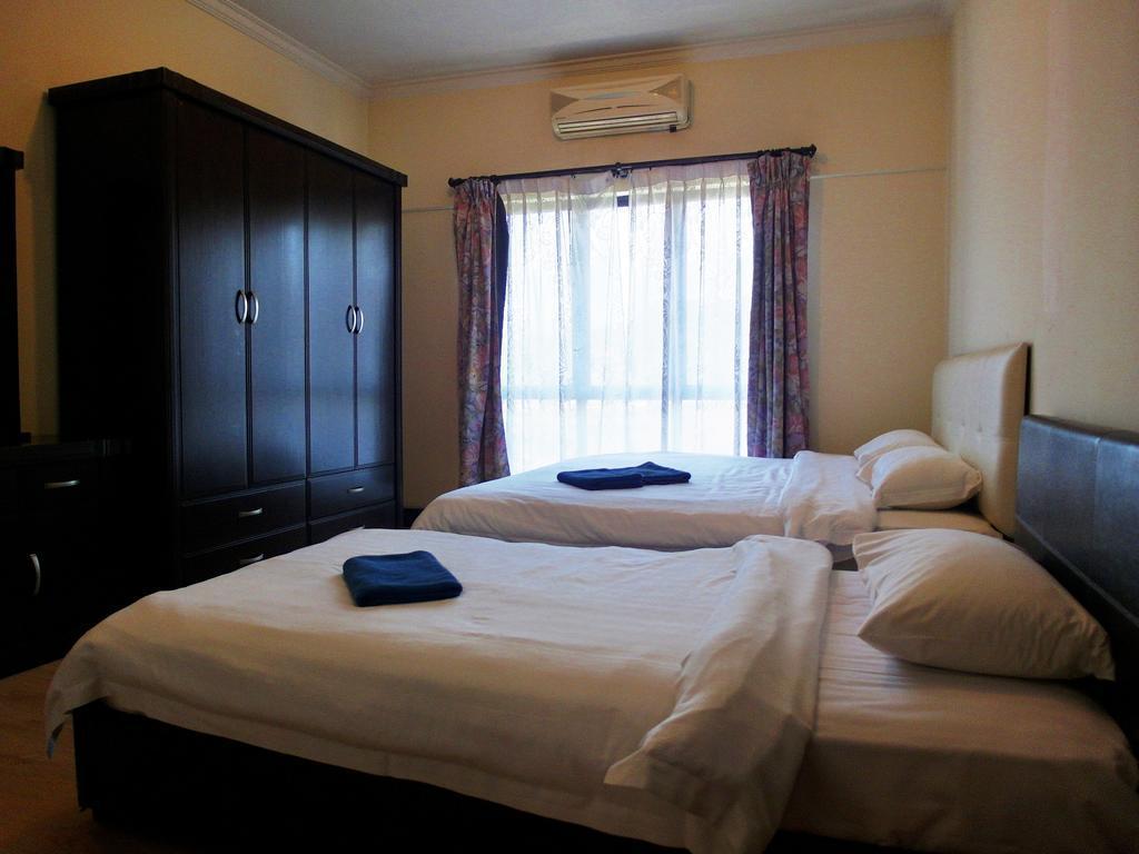 Marina Condominium Holiday Homestay Кота Кинабалу Екстериор снимка